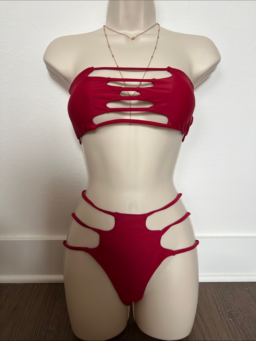 Bikini Set - Picture 3 of 4